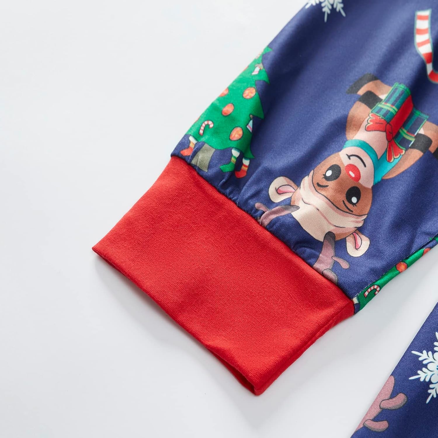 Christmas Pajamas for Family Matching Family Pajamas Sets Xmas Elk Reindeer Print Family Xmas Sleepwear Set